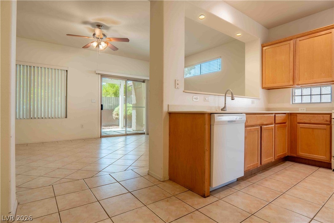 543 Towering Vista Pl, Henderson, NV 89012 photo