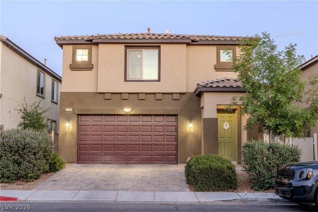 5336 Mountain Garland Ln, North Las Vegas, NV 89081