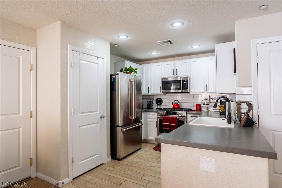 2084 Airy Petals Walk, Henderson, NV 89044 photo