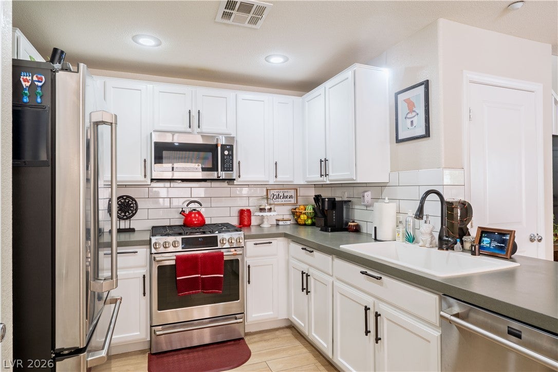 2084 Airy Petals Walk, Henderson, NV 89044 photo