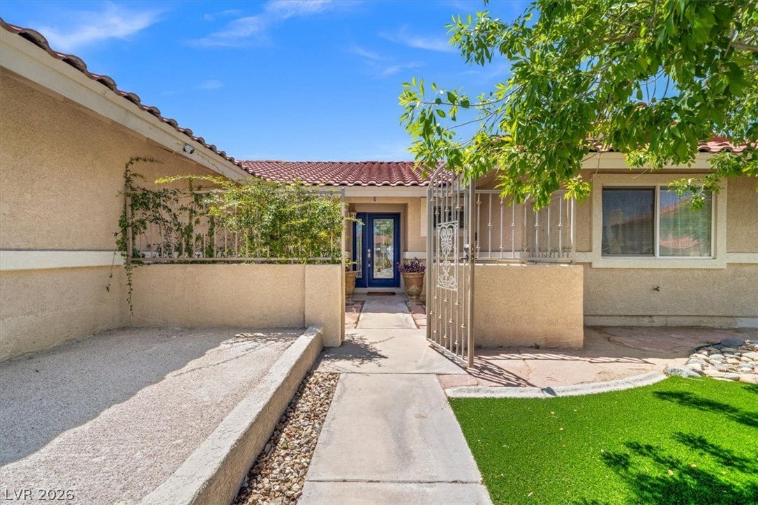 1512 Padova Dr, Las Vegas, NV 89117 photo