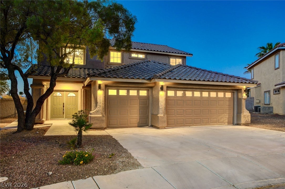 10600 Olivebranch Ave, Las Vegas, NV 89144 photo
