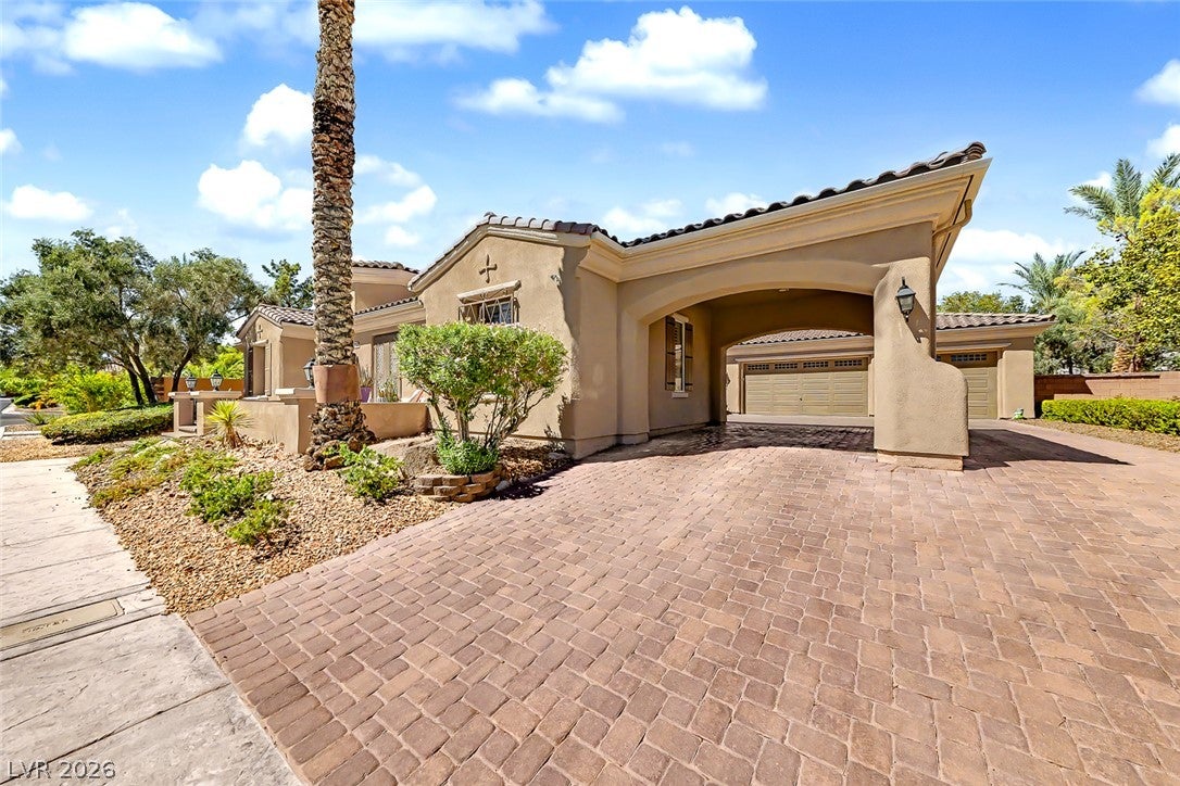 6292 San Gagano Ave, Las Vegas, NV 89131 photo