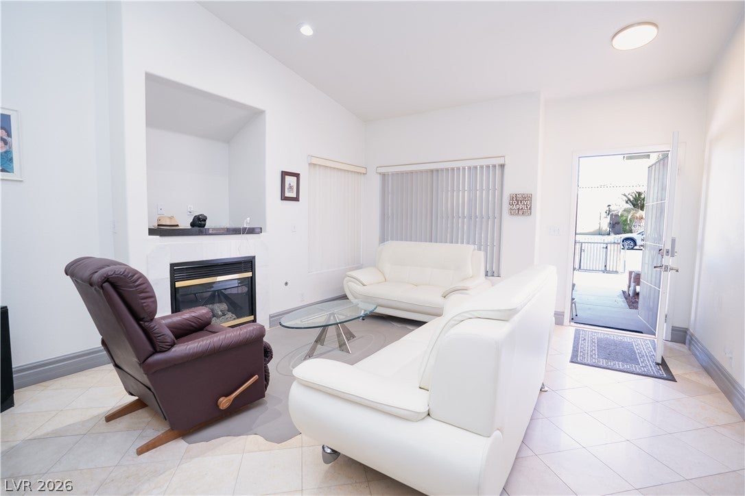 2445 Cash Ct, Las Vegas, NV 89156 photo
