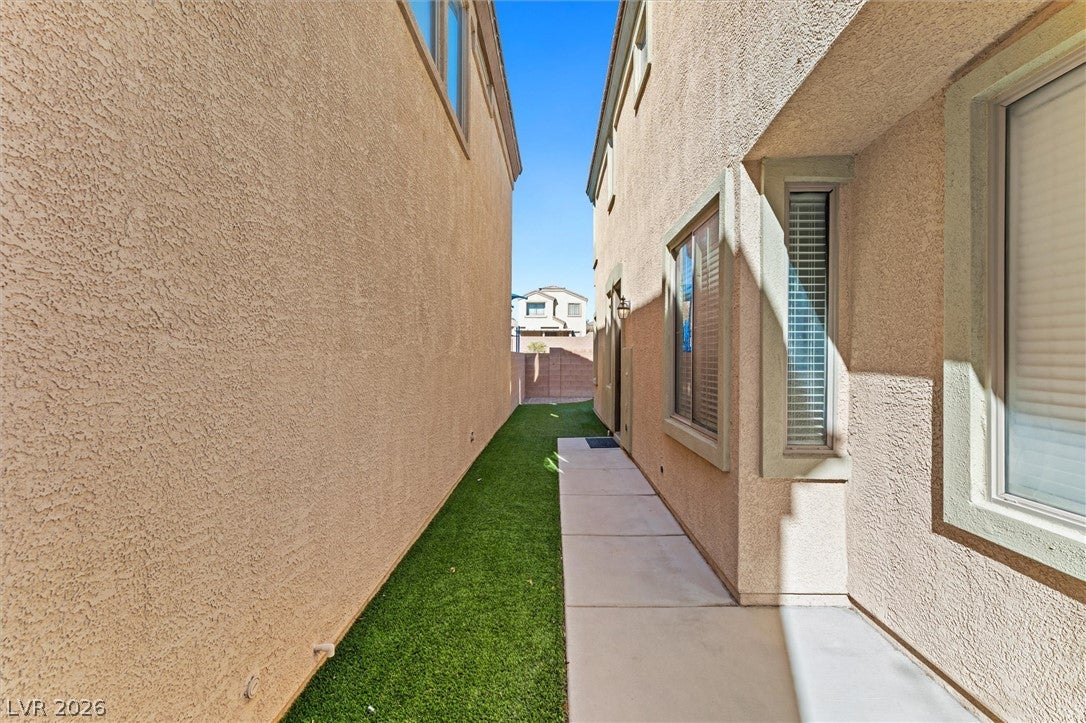 6443 Goldfield St, North Las Vegas, NV 89084 photo