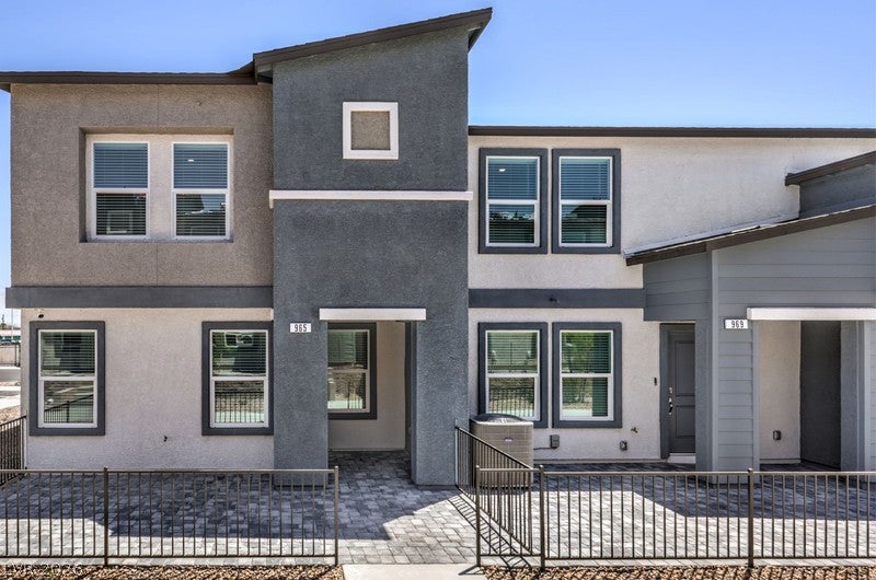 977 Appian Way, Las Vegas, NV 89107