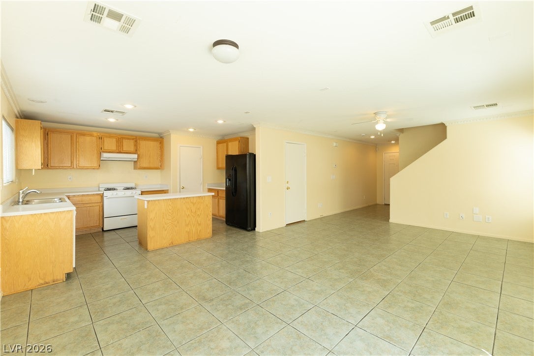 8941 1 Lady Ave, Las Vegas, NV 89148 photo