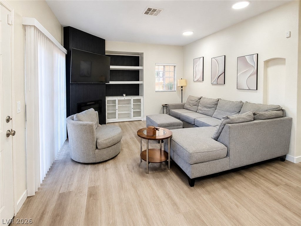 4730 E Craig Rd #1043, Las Vegas, NV 89115 photo