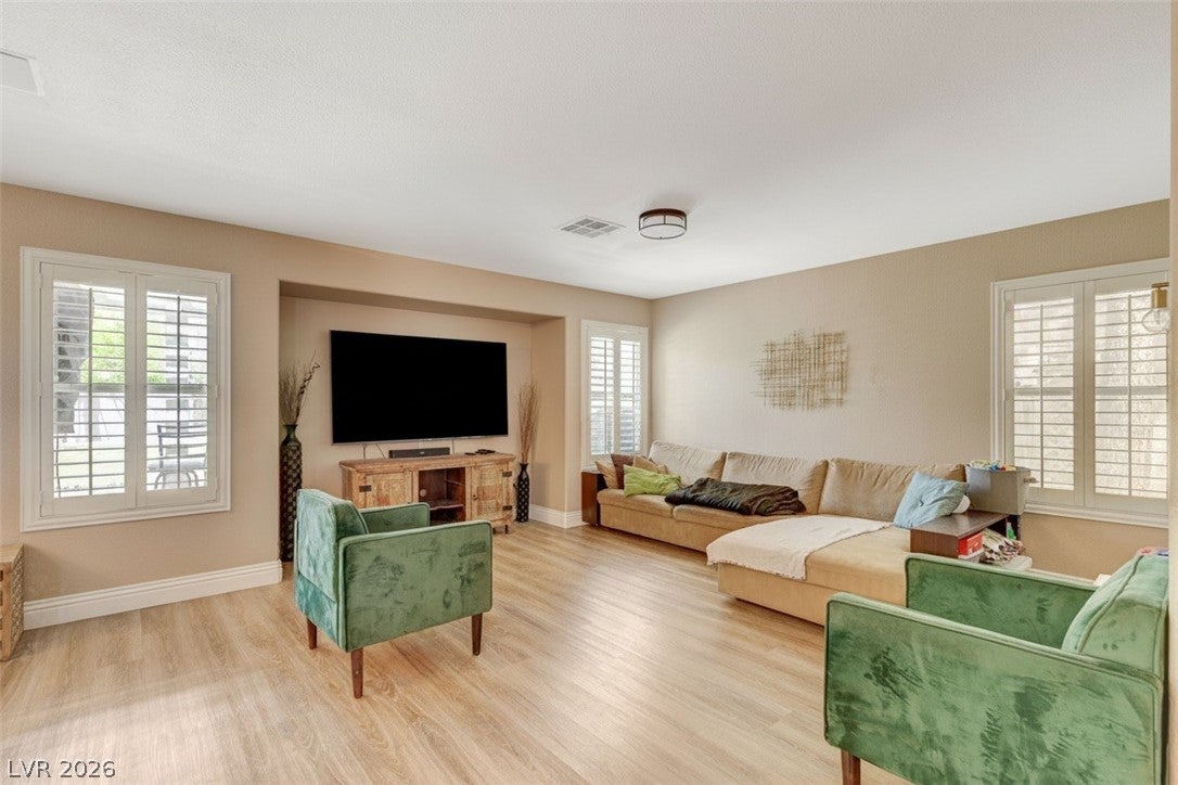 5543 Aleman Dr, Las Vegas, NV 89113 photo