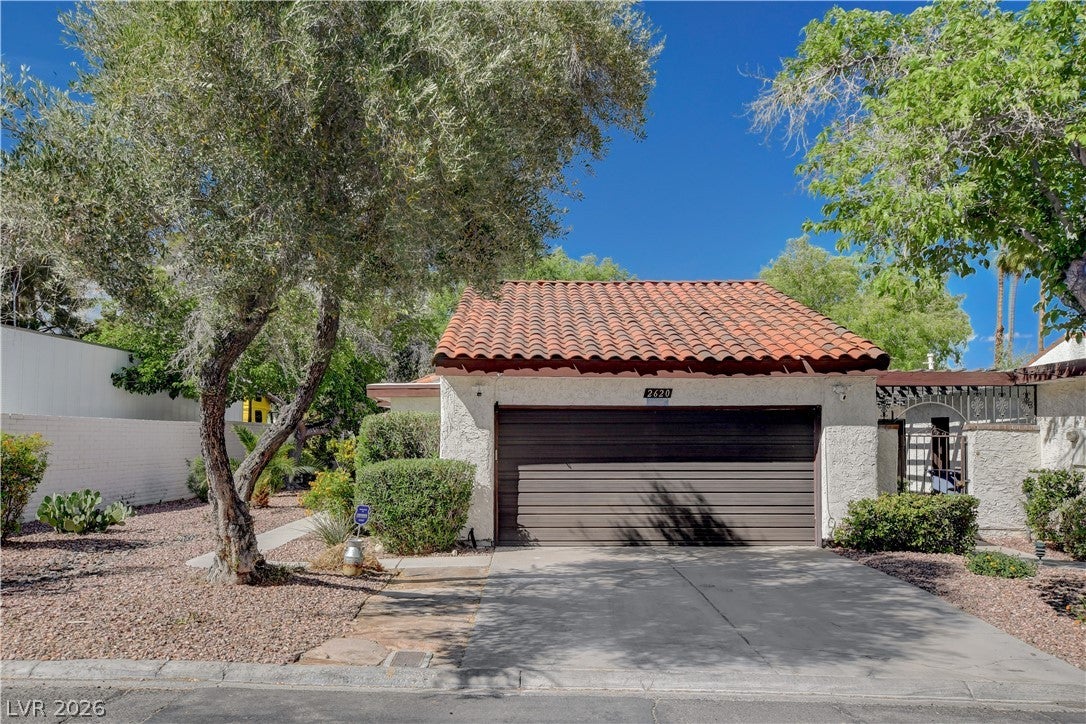 2620 San Lago Ct, Las Vegas, NV 89121