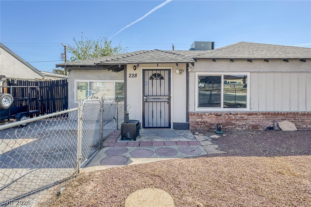 228 N 17 St, Las Vegas, NV 89101 photo