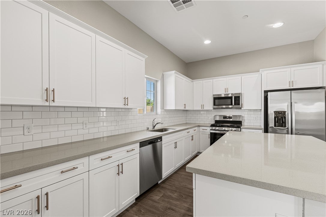 2405 Copperbelt St, Las Vegas, NV 89030 photo