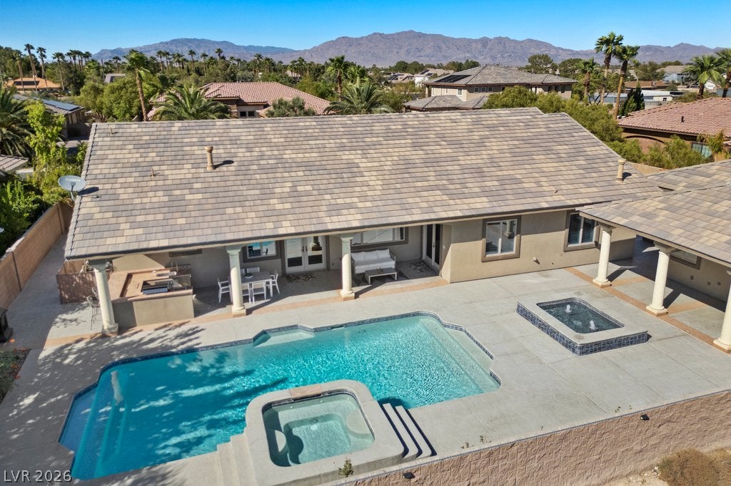 8035 Palm Cove Ct, Las Vegas, NV 89129 photo