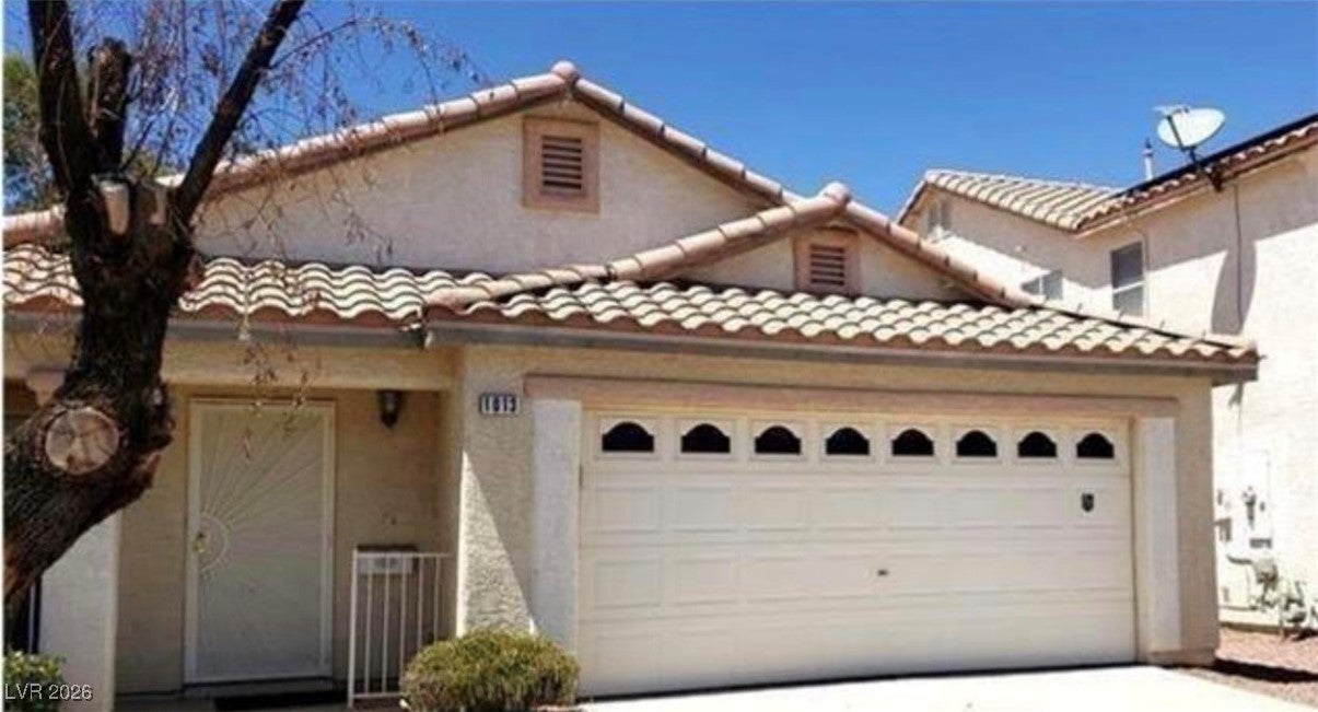 1013 Adobe Flat Dr, Henderson, NV 89011