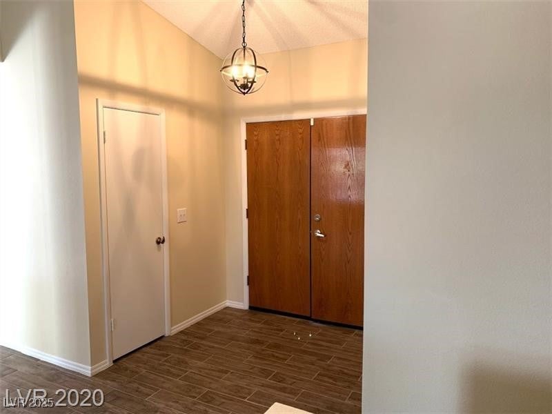 6632 Coastal Breeze Ct, Las Vegas, NV 89108 photo