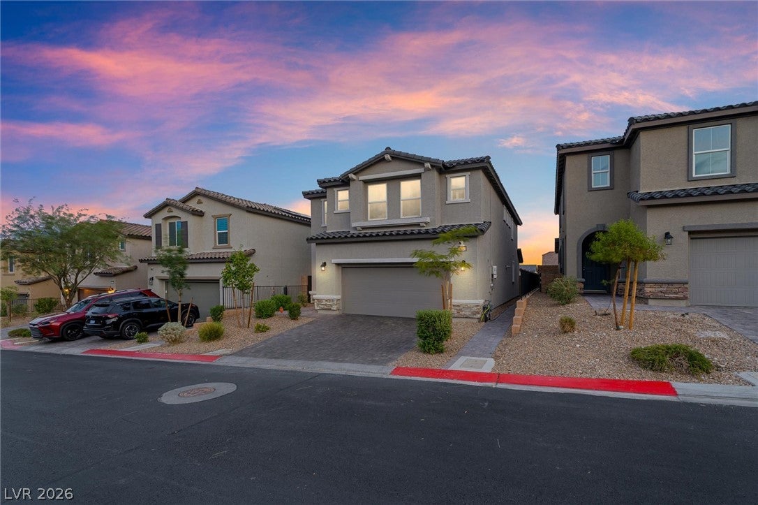 10945 Oregano Ave, Las Vegas, NV 89166 photo