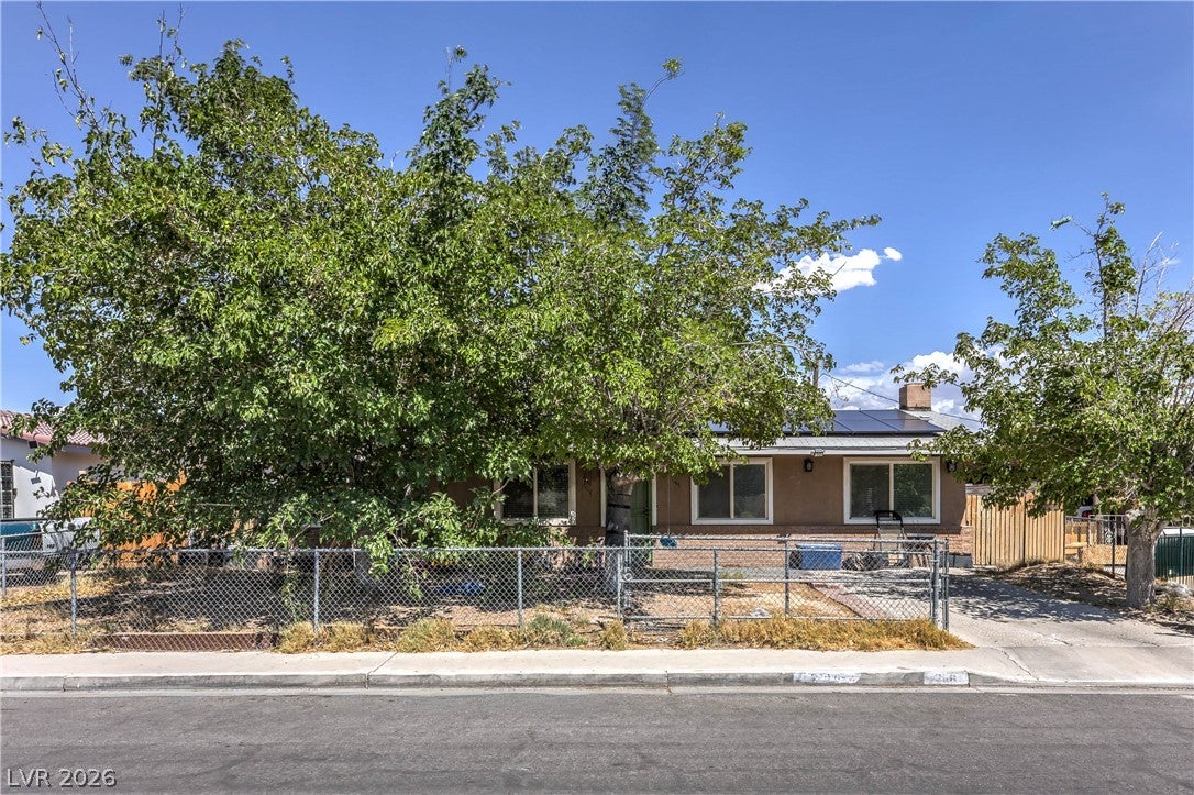 2116 Travis St, North Las Vegas, NV 89030