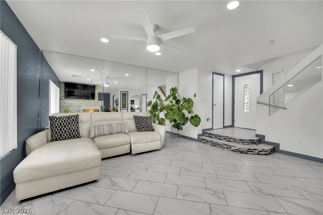 10265 Moth Orchid Ct, Las Vegas, NV 89183 photo