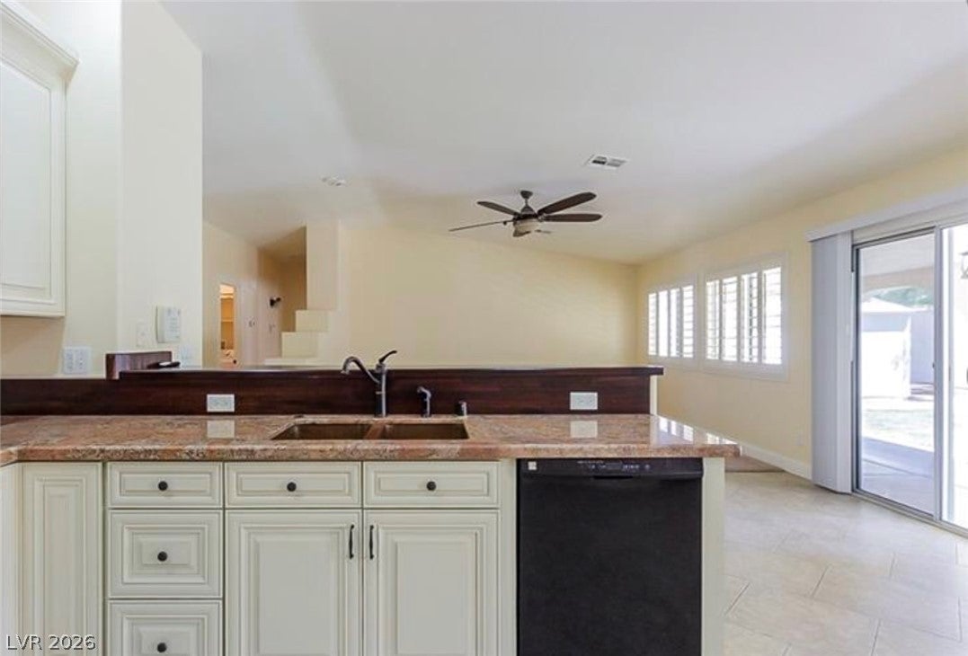 1073 Featherwood Ave, Henderson, NV 89015 photo