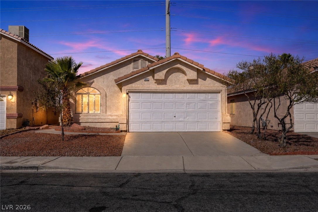 3692 Copper Cactus Dr, Las Vegas, NV 89129