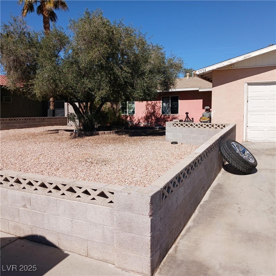 5324 De Monte Ave, Las Vegas, NV 89146 photo