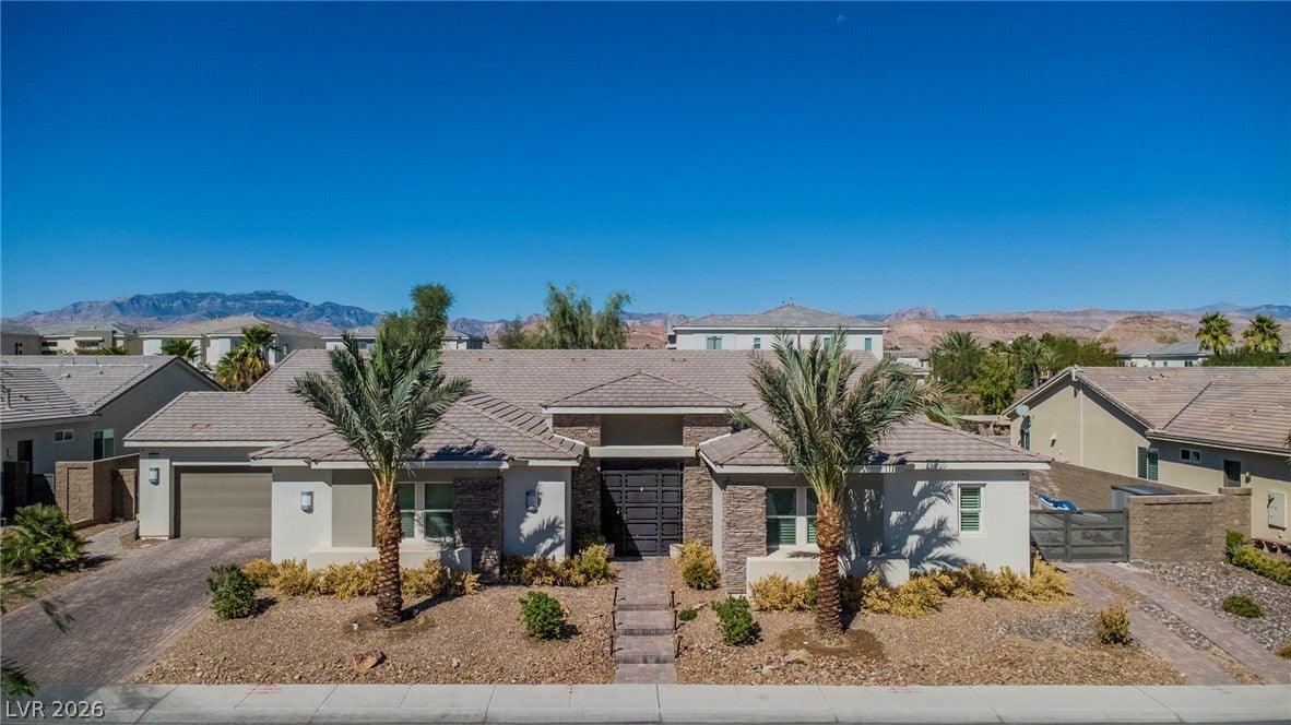 8233 Sweetwater Creek Way, Las Vegas, NV 89113 photo