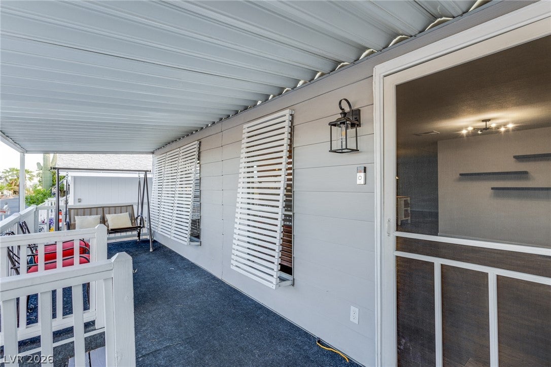 4557 Royal Ridge Blvd, Las Vegas, NV 89103 photo