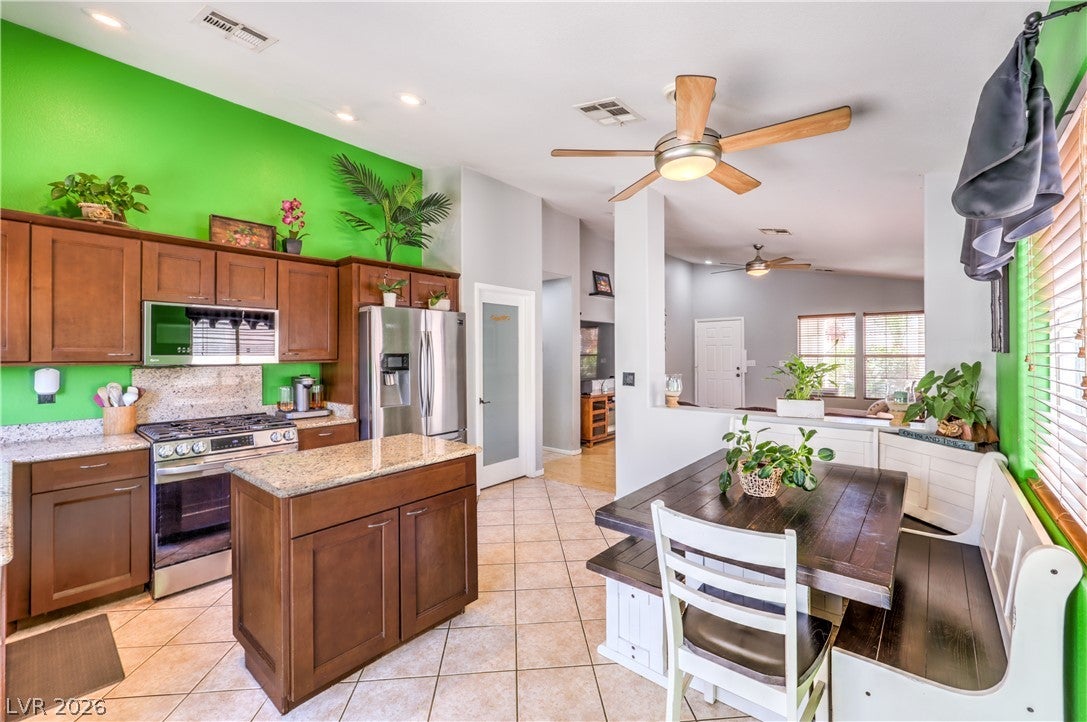 8548 Hidden Pines Ave, Las Vegas, NV 89143 photo