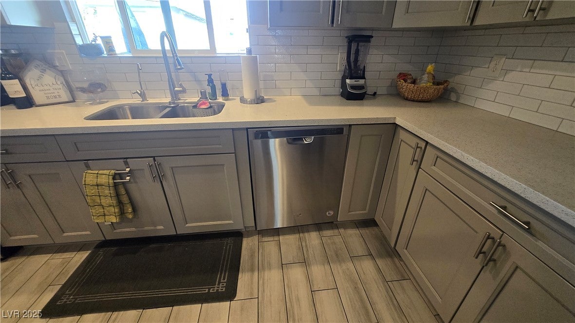 3720 Antigua Ave, Las Vegas, NV 89121 photo