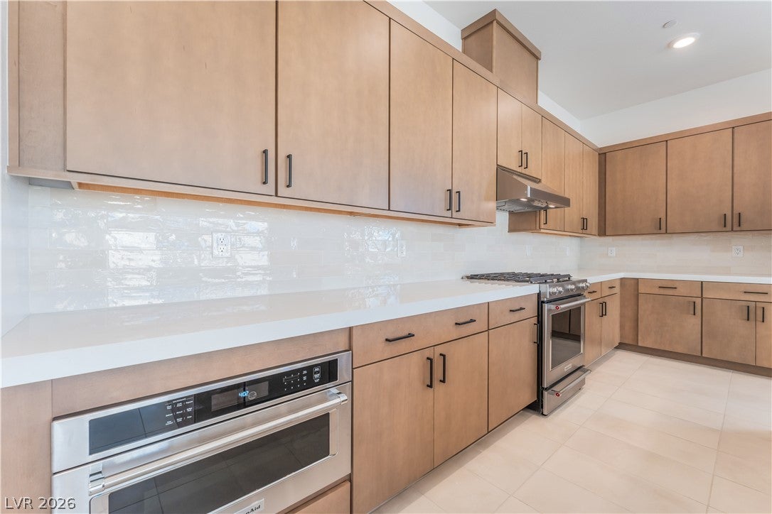 9132 Las Manaitas Ave #401, Las Vegas, NV 89144 photo