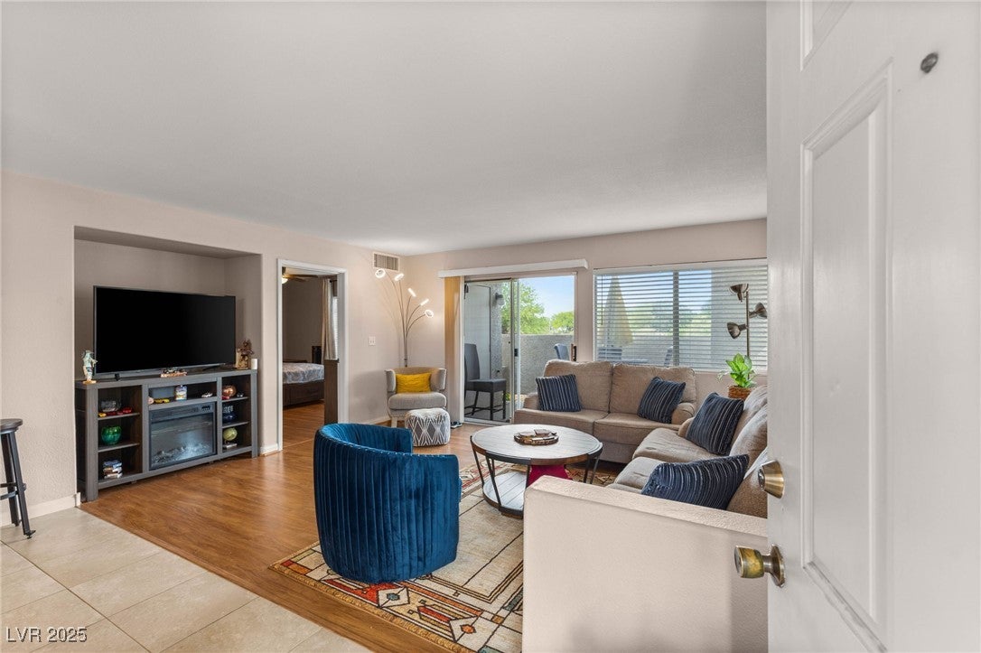 3125 N Buffalo Dr #1103, Las Vegas, NV 89128 photo