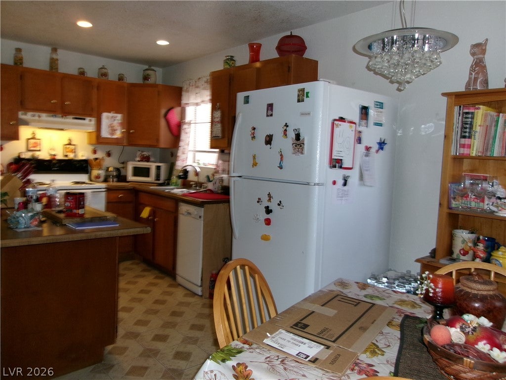 47 E Pacific Ave, Henderson, NV 89015 photo