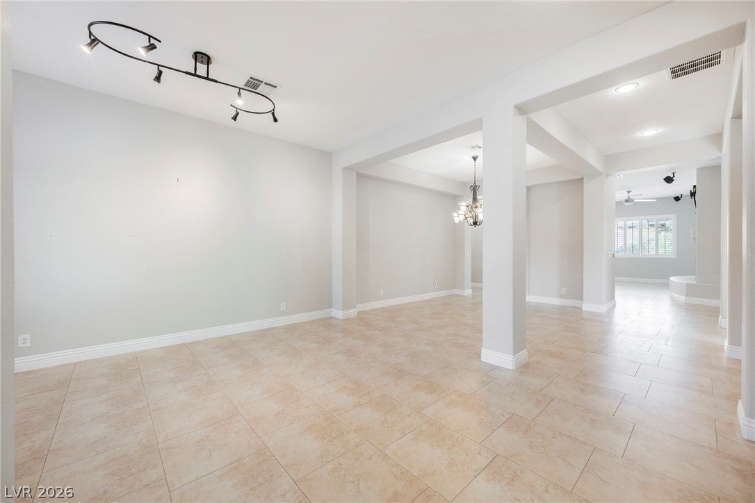 7270 Elessar Ave, Las Vegas, NV 89178 photo