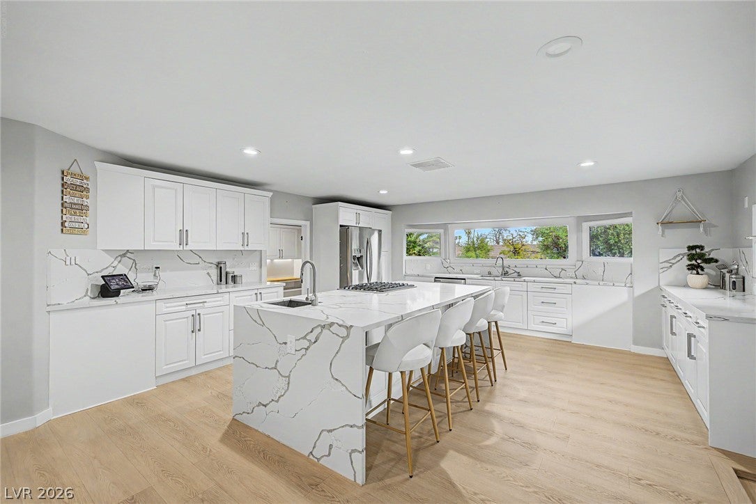 1572 Santa Anita Dr, Las Vegas, NV 89119 photo