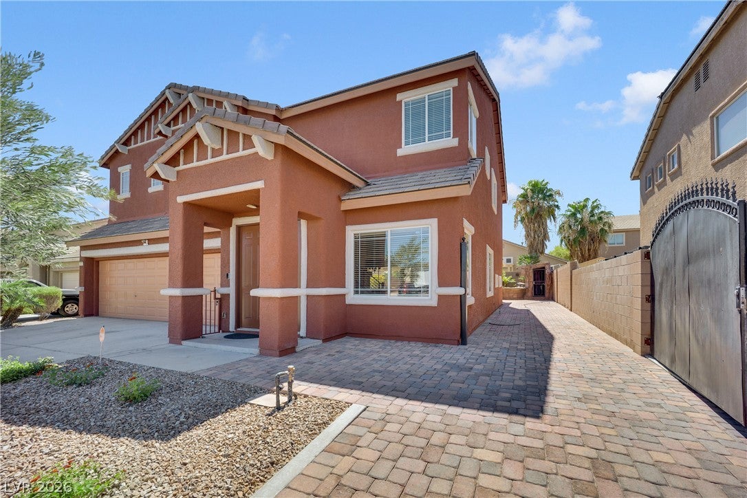 2613 Oscar Mariano Ave, North Las Vegas, NV 89032 photo