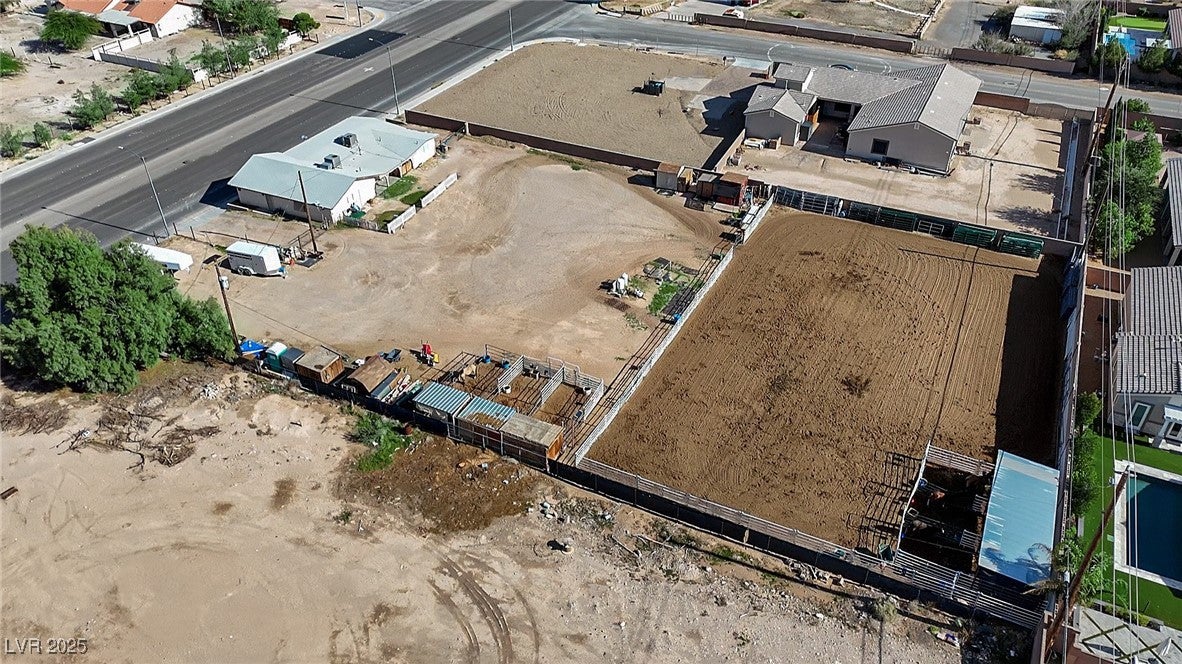 95 E Windmill Ln, Las Vegas, NV 89123 photo