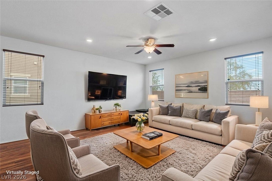 7104 Flathead River Ave, Las Vegas, NV 89179 photo