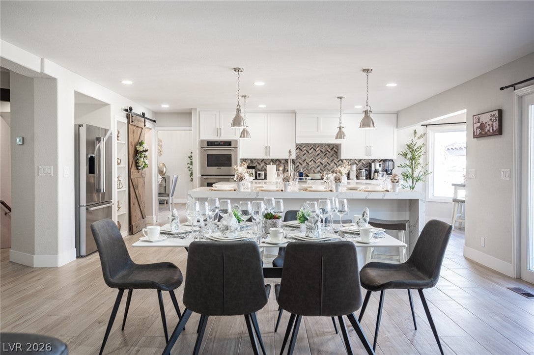 3110 S Tenaya Way, Las Vegas, NV 89117 photo