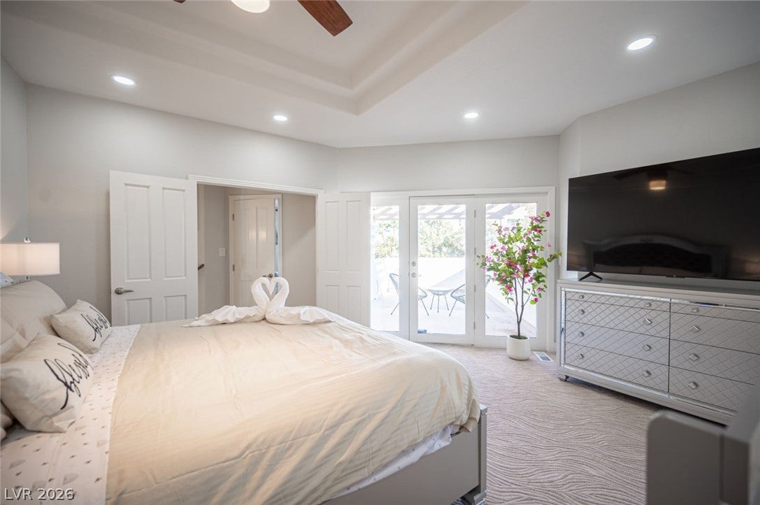 3110 S Tenaya Way, Las Vegas, NV 89117 photo