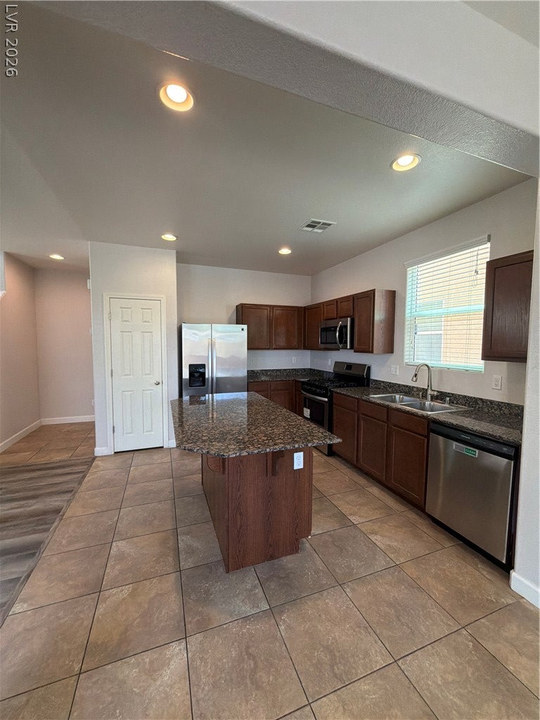 7420 Morisset Ave, Las Vegas, NV 89179 photo