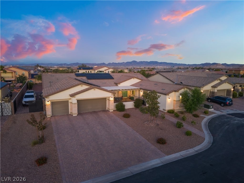 8626 Home Gate Ct, Las Vegas, NV 89113
