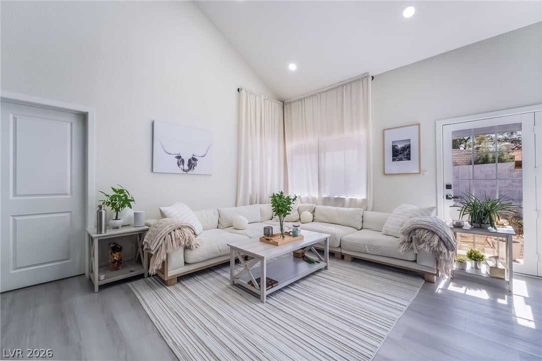 112 Wynntry Dr, Henderson, NV 89074 photo