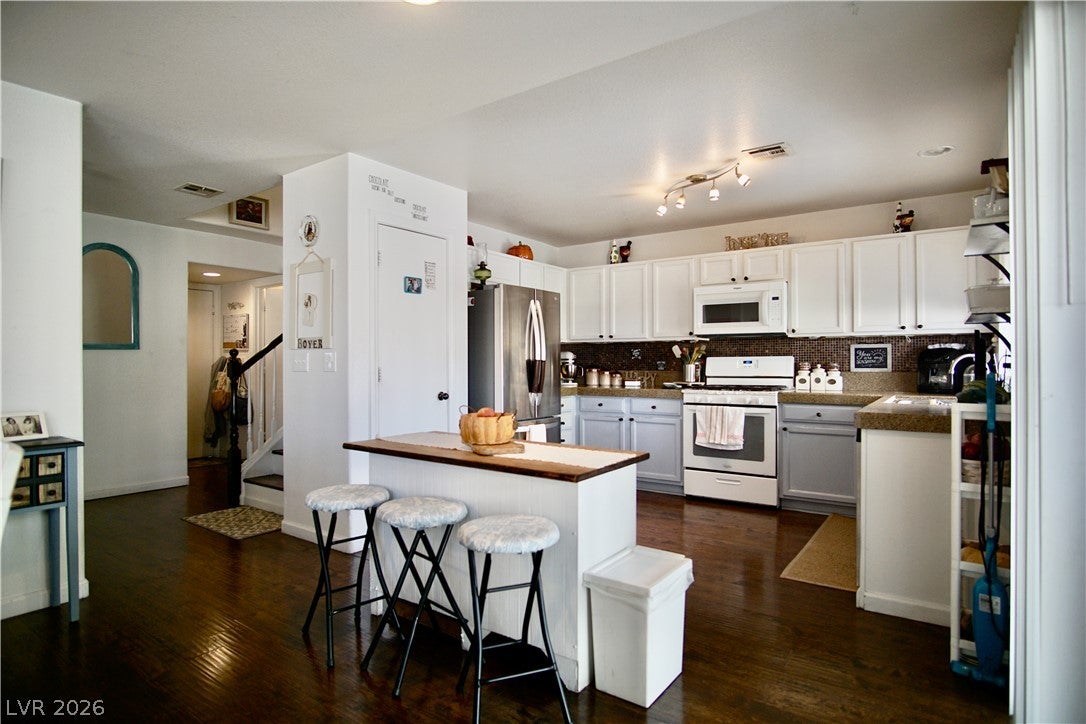 1912 E Pyle Ave, Las Vegas, NV 89183 photo