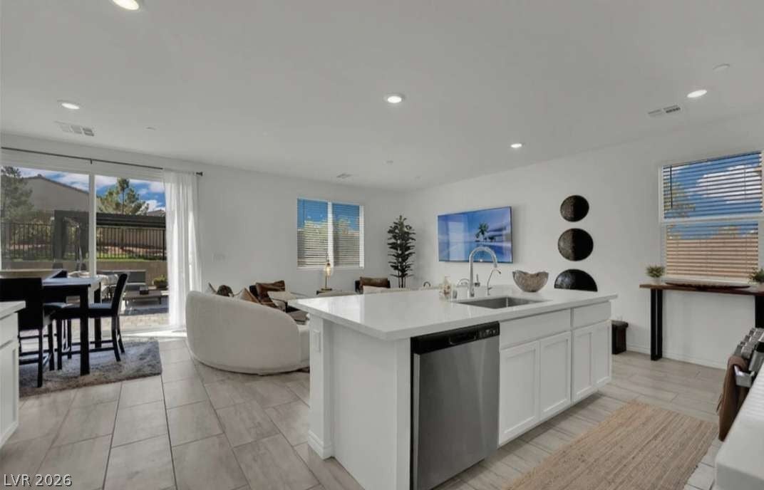 8907 Roadrunner Ravine St, Las Vegas, NV 89166 photo