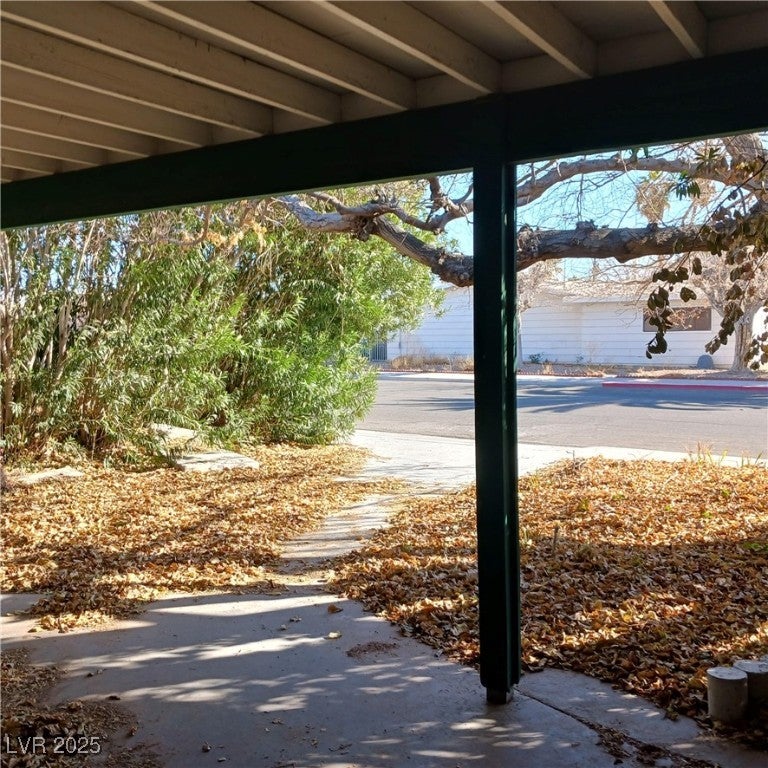 2612 Cabot St, Las Vegas, NV 89102 photo