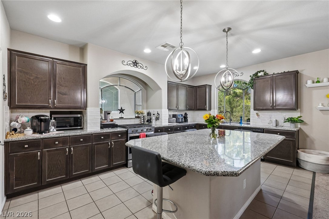 5460 Lake Sonoma Ave, Las Vegas, NV 89141 photo