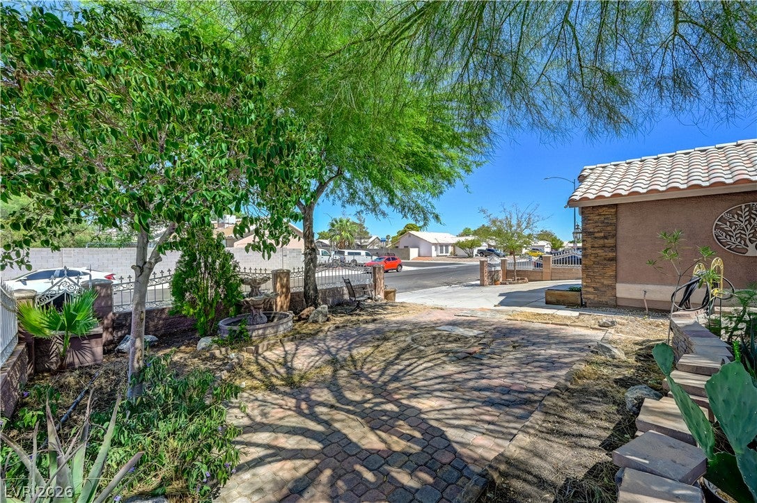 4605 Rachel Ann Ave, North Las Vegas, NV 89031 photo