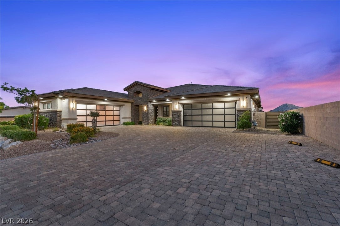 9841 El Campo Grande Ave, Las Vegas, NV 89149