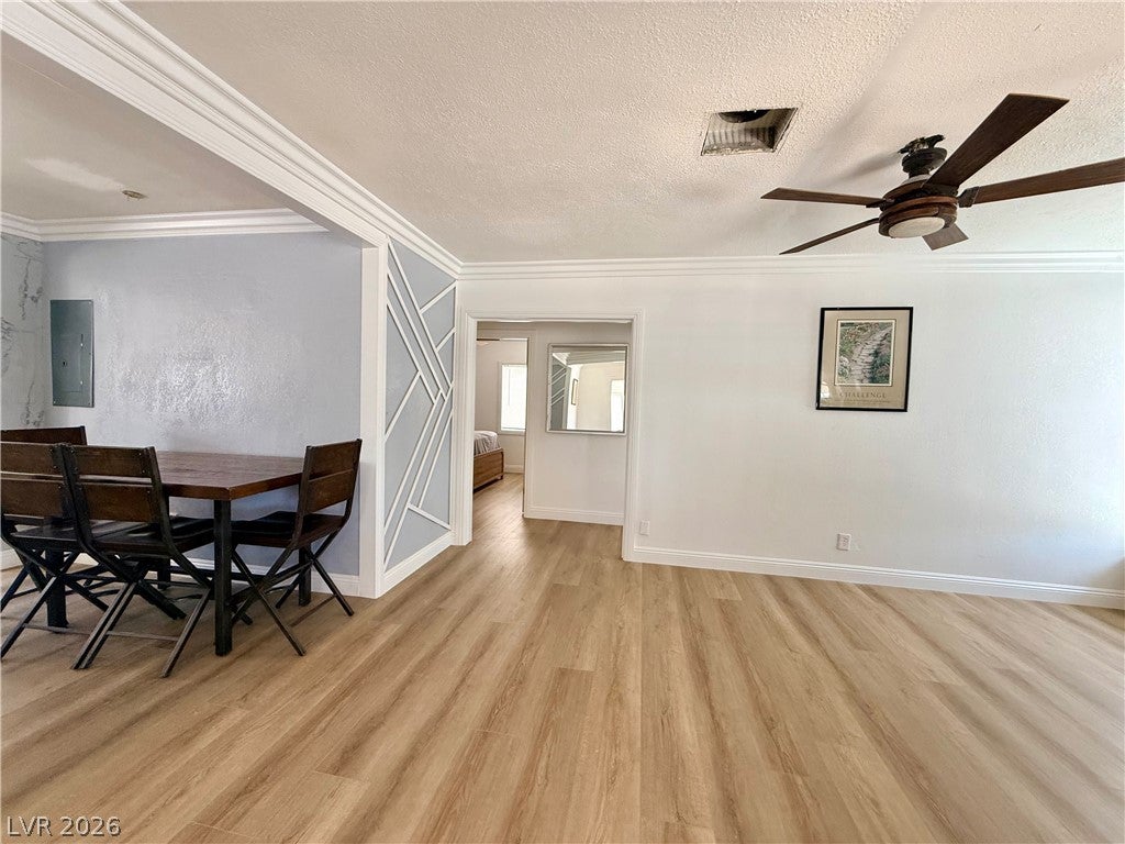 228 S 16 St, Las Vegas, NV 89101 photo