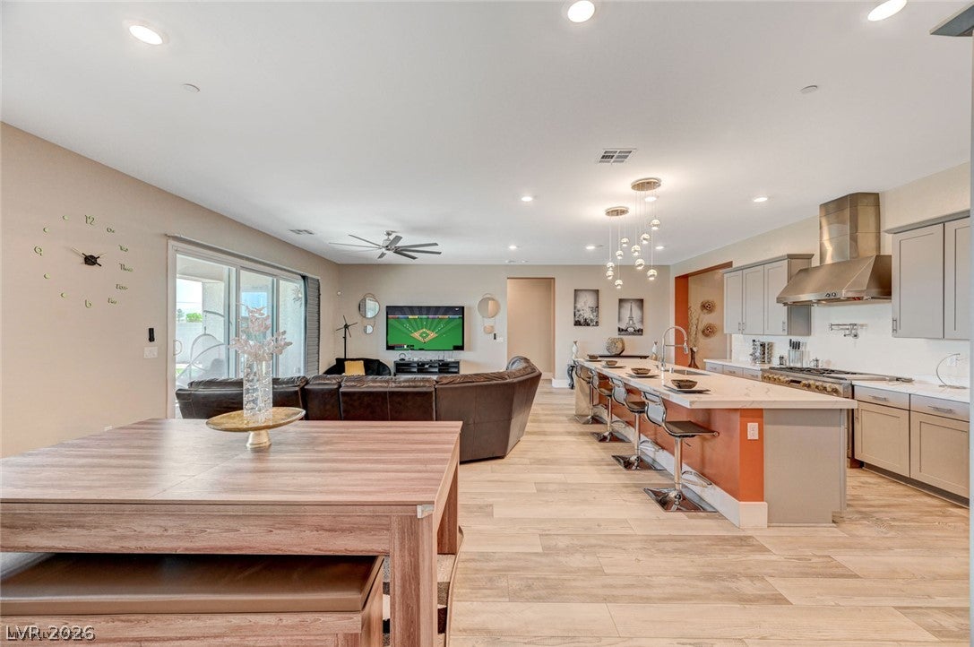 5241 Brayden Ct, Las Vegas, NV 89131 photo